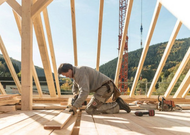 Katrin Eder: „Mit innovativen Forschungsprojekten die Baustoffwende voranbringen"